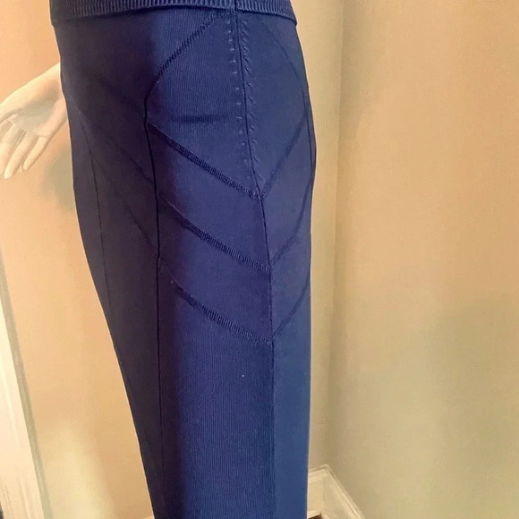 BCBG MAXAZRIA women’s Navy Blue Bandage Power Dress Size Small - Picture 5 of 7